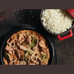 ستروجانوف ستيك الأرز
